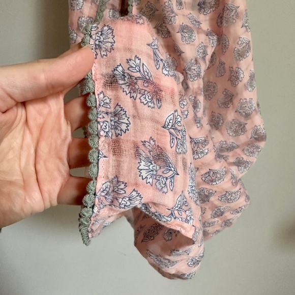 NWT J Jill Light Pink Block Print Infinity Scarf - Picture 2 of 5